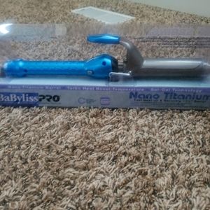 BaBylissPRO Nano Titanium Spring Curling Iron